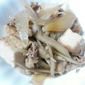 siro5296's cooksnap of when they made 母の味*厚揚げとごぼうと豚肉の煮物.