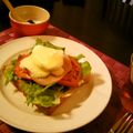 はつごんママ's cooksnap of when they made ☆簡単だけど本格的なエッグベネディクト☆.