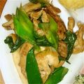 ﾚｲﾁｬ's cooksnap of when they made 豚肉とエリンギの塩麹オイスター炒め.