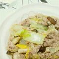 おふジ's cooksnap of when they made 白菜と豚肉のガリバタ丼.