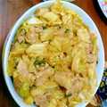 よしみるく's cooksnap of when they made 我が家の定番！キャベツと豚肉の煮込み丼☆.