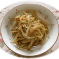 ☆AMR☆'s cooksnap of when they made もやしと油揚げの煮物.
