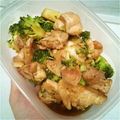 nezera's cooksnap of when they made 鶏もも軟骨とブロッコリーの炒めもの☆.