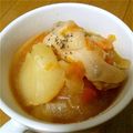 LiooooN's cooksnap of when they made 炊飯器で簡単！鶏手羽元のコンソメ煮込み.
