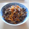 kusumasu's cooksnap of when they made ぜんまいとコンニャクの煮物・ご飯のおかず.