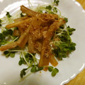 せつみか's cooksnap of when they made 塩麹さんでウドのおかか炒め.