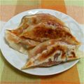 mi_39's cooksnap of when they made 餃子の皮が余ったら、ピザ風餃子！！.