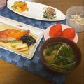 yesmama's cooksnap of when they made 三つ葉☆しめじ☆豚肉の味噌汁.
