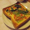 ポコバナナ's cooksnap of when they made 鮭フレと三つ葉のトースト.