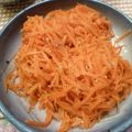 さとみにぃ～'s cooksnap of when they made ヘルシー！おいしー！人参サラダ！！.