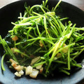 SoLa101's cooksnap of when they made 豆苗（とうみょう）のシンプル炒め.