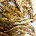 AKIRA大魔王's cooksnap of when they made 簡単✾節約おかず！きびなごの竜田揚げ.