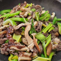 ｸﾏﾘｴ's cooksnap of when they made 実は相性抜群！牛肉とセロリの中華炒め.
