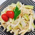 みっちゃん❇️68's cooksnap of when they made 蒸し鶏のセロリ・玉葱のごま酢あえ.