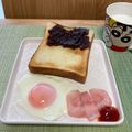 ビートルズ食堂's cooksnap of when they made 時短 簡単♬ 朝の目玉焼き.