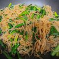 ズボラさん♪'s cooksnap of when they made ビールが美味しい　にらと白滝のピリ辛炒め.