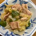 まりちゃん♡'s cooksnap of when they made 簡単♪イカとキャベツのにんにく醤油炒め.