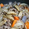 ★tatm★'s cooksnap of when they made 豚ばら肉･蒟蒻･人参･ごぼうの味噌煮込み.