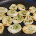 hsmhm033's cooksnap of when they made 長芋の海苔塩バター焼き.