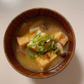 ロコスモコス's cooksnap of when they made 絹厚揚げと薩摩芋と舞茸の味噌汁.