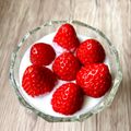 悠LOVE航's cooksnap of when they made いちごと低脂肪ヨーグルト☆ケーキ風.