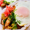U☆kaoru's cooksnap of when they made 我が家の月見焼きそば(*^m^*).