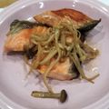 09mik's cooksnap of when they made 秋香る 鮭としめじのバターしょうゆ.