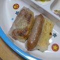 ラリー＆サラ's cooksnap of when they made 燻製チーズ＆ウインナー！ライスペーパー焼.