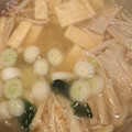 ヨシヨッシー's cooksnap of when they made 基本の味噌汁。えのき、長ネギ、油揚げ。.