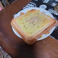 コボたん0928's cooksnap of when they made クレイジーソルトでかんたんチーズトースト.