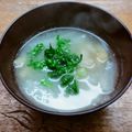 プルンバゴ's cooksnap of when they made 大根とじゃがいもと油揚げの味噌汁.