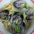 ひぃちゃんひー's cooksnap of when they made 春キャベツtoあさりnoスープパスタ.