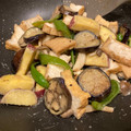 マリーモコ's cooksnap of when they made れんこんとさつまいもと鶏肉の味噌炒め.
