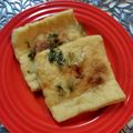 tikariri's cooksnap of when they made 油揚げにネギと味噌をいれて焼いたおつまみ.