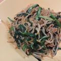 aromatico's cooksnap of when they made ご飯がすすむ＼(▽｀ニラ！豚！もやし～！.