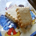 かわいいおべんとう箱's cooksnap of when they made 爆食注意！メープルクッキーのクリチサンド.