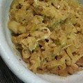 SARINGER's cooksnap of when they made 長ネギと大豆のこってり味煮♪ご飯の上に.
