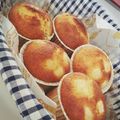 豆とこ's cooksnap of when they made 豆乳で簡単Wチーズマフィン.
