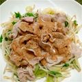 じゅんちくZ's cooksnap of when they made もやしと豚肉のゴマだれサラダ.