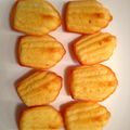 megumi1994's cooksnap of when they made ふわふわレモン風味マドレーヌ.