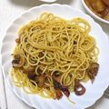おにもつちゃん's cooksnap of when they made アヒージョの残りでペぺロンチーノ.