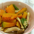 いくけいごはん's cooksnap of when they made つまみ　かぼちゃとシメジのバター炒め！.
