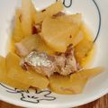◇アリス◇'s cooksnap of when they made 大根とさば缶の煮物.