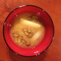 yoshinot's cooksnap of when they made なめことジャガイモのみそ汁♪美味しいよ♪.