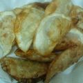 karia0509's cooksnap of when they made 余った餃子の皮で、おつまみチーズ.