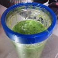 あやけんご's cooksnap of when they made 目指せ美肌！小松菜＆キウイジュース.