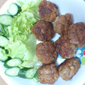 ☆さなこ★'s cooksnap of when they made 豚コマの甘からだんご.