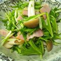 じんとっと's cooksnap of when they made 水菜のサラダ☆ベーコンとキノコ和え.