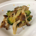 yuzupoteco's cooksnap of when they made きのこのマヨネーズ炒め.