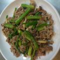 進ママ's cooksnap of when they made 豚肉とアスパラのオイスターソース炒め.